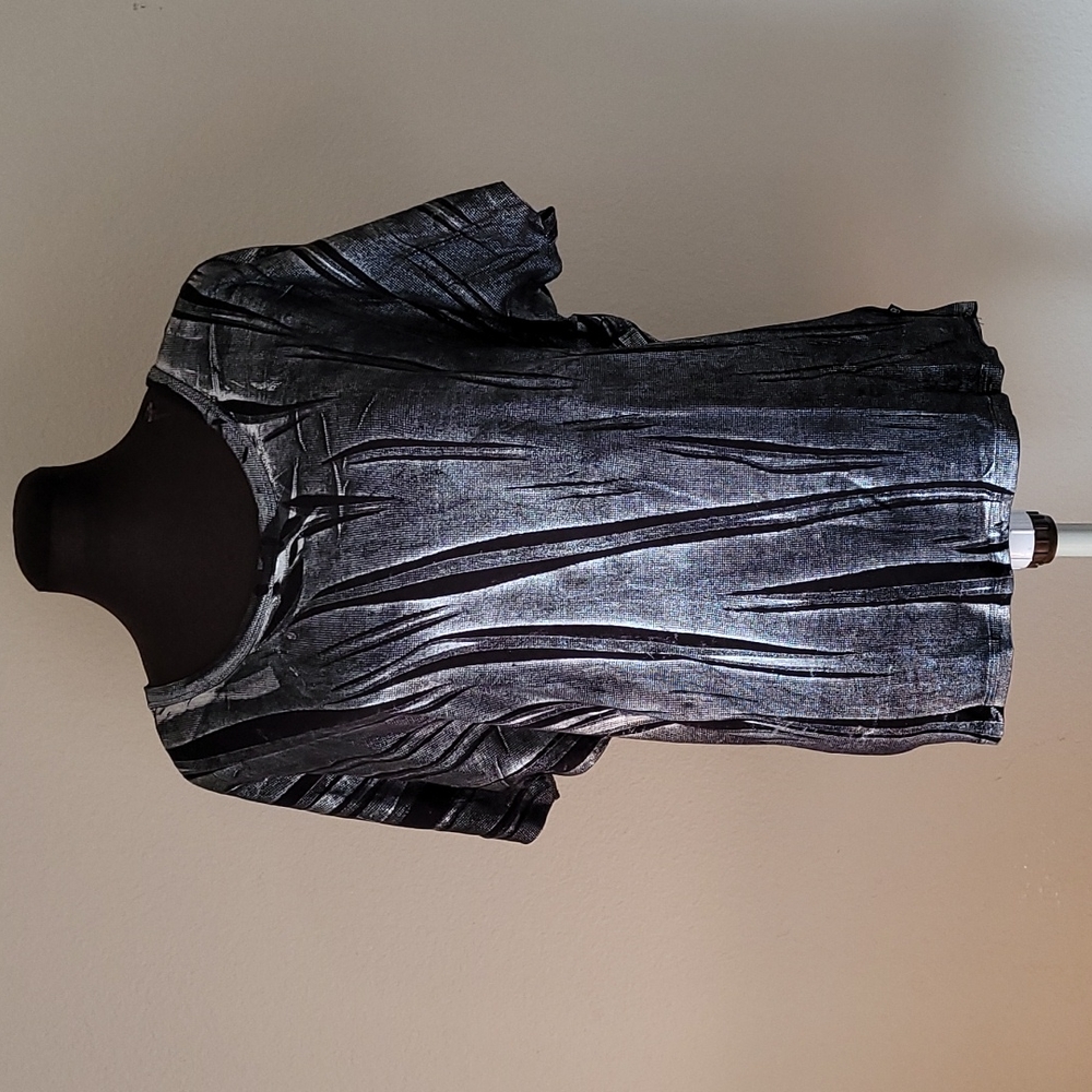Michael Michael Kors Small Shimmery Black Silver Raglan Sleeve Top